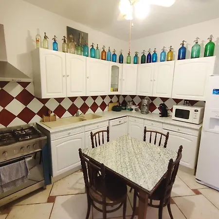 Maison Spacieuse Au Bord Du Canal - 14 Pers. - Fr-1-882-4 Holiday home *
